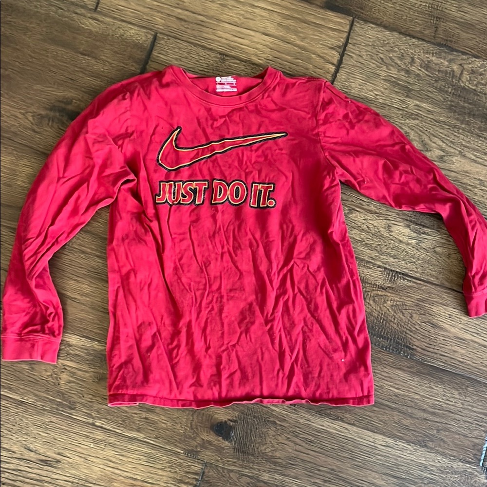 Boys Nike Kids Red Long Sleeve Shirt Big Boy L